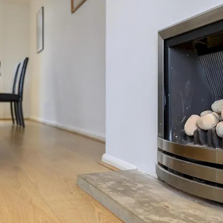 Holiday home Pass The Keys Divine Spring Escape - Spacious Home-roundhay Park Leeds (West Yorkshire)